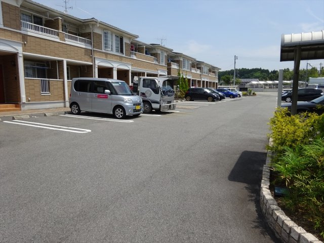 サニーコートＡの駐車場