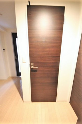 【玄関】 | レジデンス心斎橋