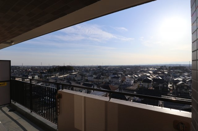 鴻巣市赤見台１丁目の中古マンションの展望