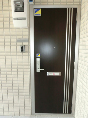 【玄関】 | フェリーチェ真美ヶ丘Ａ棟 | シンプルで使いやすい玄関です