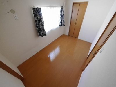 【寝室】 | 矢部町貸家 | 落ち着いて過ごせるお部屋なので、寝室にいかがでしょうか