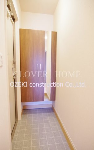 アンクレージュせんげん台の玄関