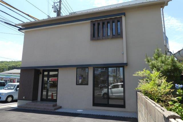 倉敷市東町の店舗事務所の外観