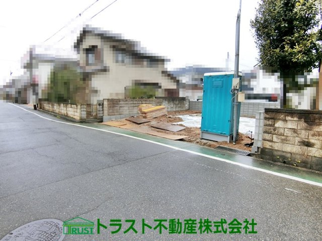 明石市藤江 新築戸建 の前面道路含む現地写真
