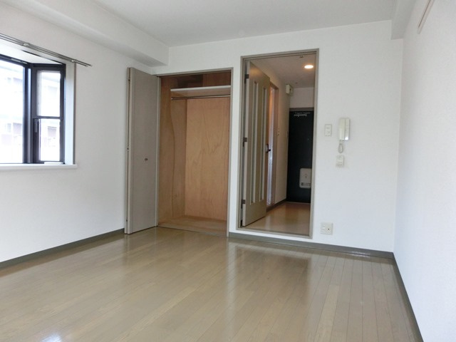 カーサグランテ竹島の洋室