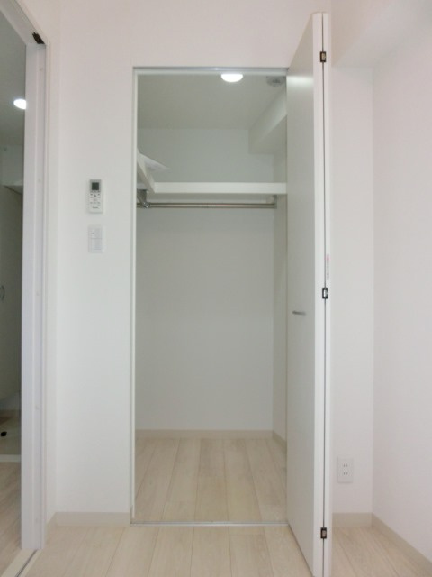 大阪市淀川区塚本２丁目の賃貸マンションの収納