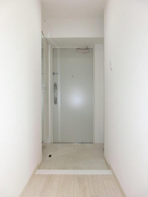 大阪市淀川区塚本２丁目の賃貸マンションの玄関