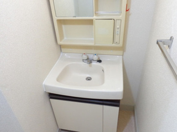 【独立洗面台】 | 同マンション室内