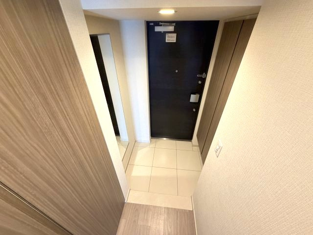 【玄関】 | ブランズ大阪本町
