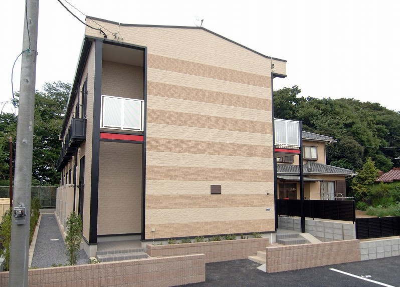 レオパレスフローラガーデン