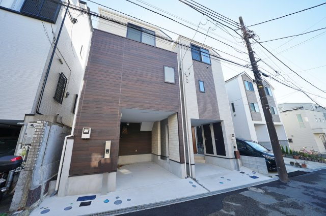 全居室６帖以上の３ＬＤＫ！浴室ＴＶ付♪保土ヶ谷区狩場町全２棟　新築戸建ての外観