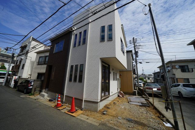 保土ヶ谷区常盤台　新築戸建ての外観