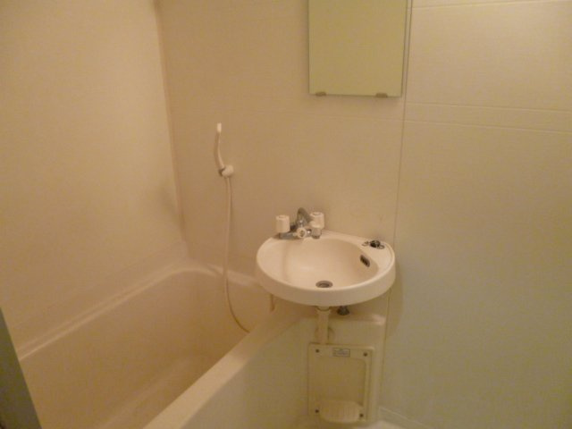 アドバンス弐番館【キャッシュバック対象】の浴室