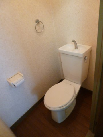 アドバンス弐番館【キャッシュバック対象】のトイレ