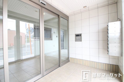 【エントランス】 | グランドソレーユ