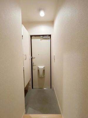 【玄関】 | アダージョヴィブレ | 玄関です
