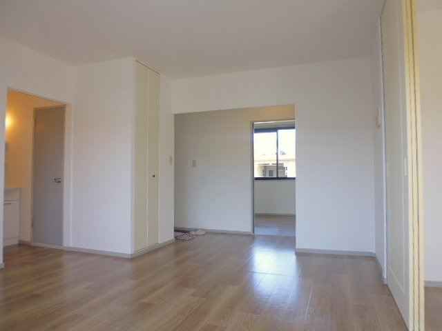 サンビレッジ児島Ｆの居間・リビング|ダイニング