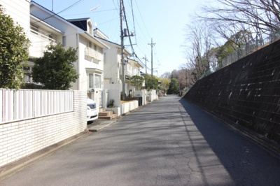 【前面道路含む現地写真】 | 土浦市永国 | 西から東方面