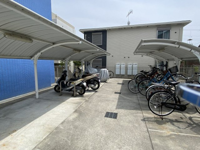 【その他共用部分】 | シエルオカモト | 駐輪場