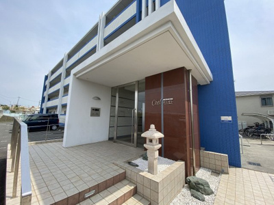 【エントランス】 | シエルオカモト