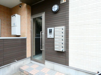 【エントランス】 | OAKWOOD VILA