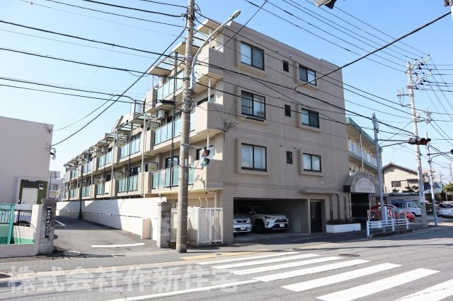 ニューキャピタル幕張　平成９年建築