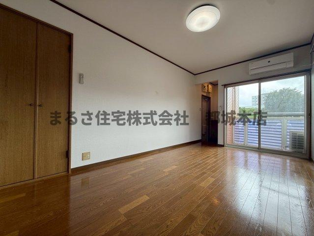 コーポフレグランスの居間・リビング