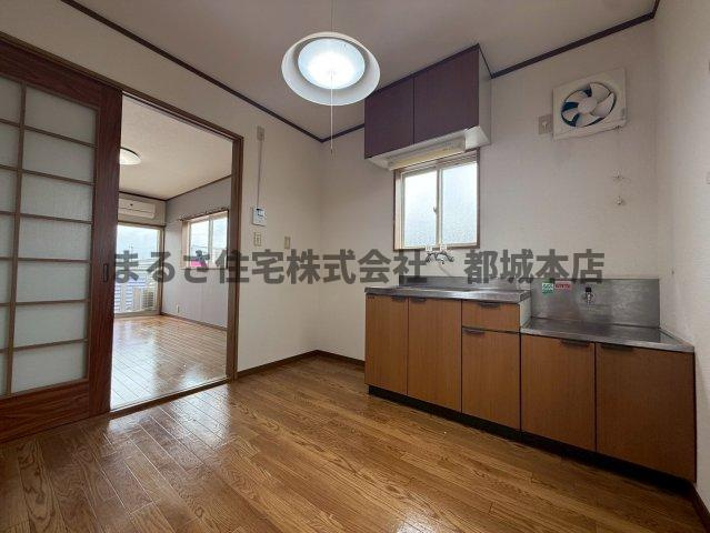 コーポフレグランスの居間・リビング