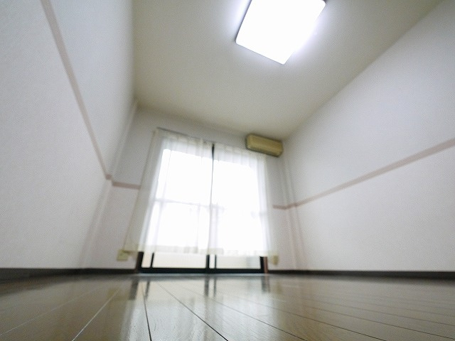 ラ・ベルメイゾンの居間・リビング|おしゃれな居間です