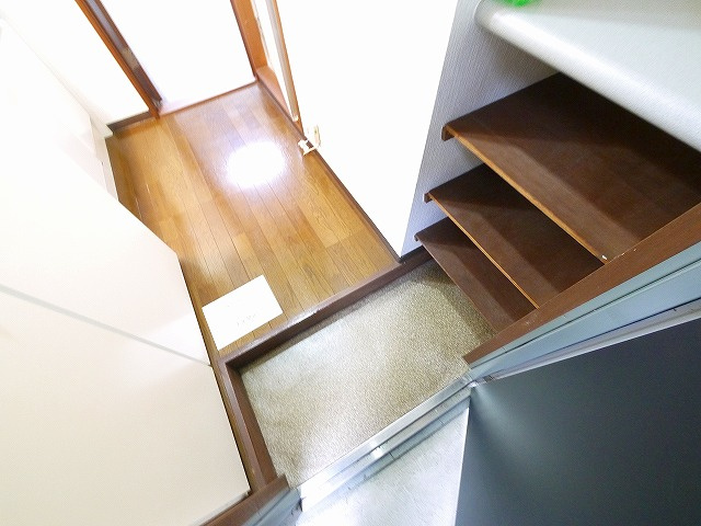 ラ・ベルメイゾンの玄関|落ち着いた玄関です