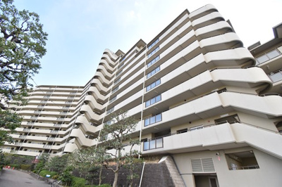 【外観】 | 【ルーフテラス付き】藤和千里ハイタウン