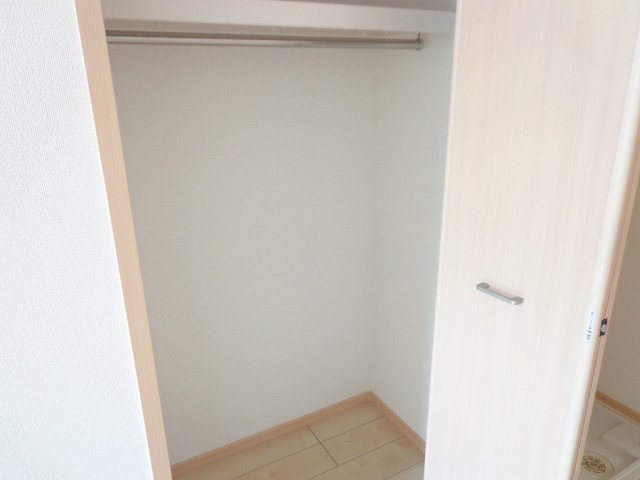 【収納】 | 鶴野リバーサイドテラス