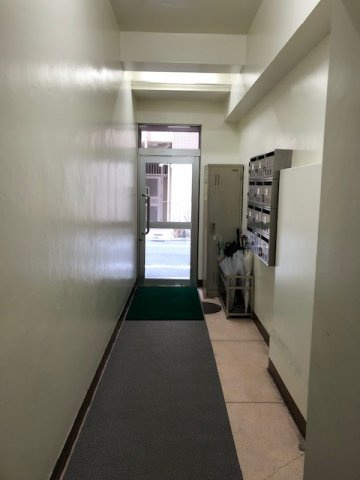 今井ビルのロビー
