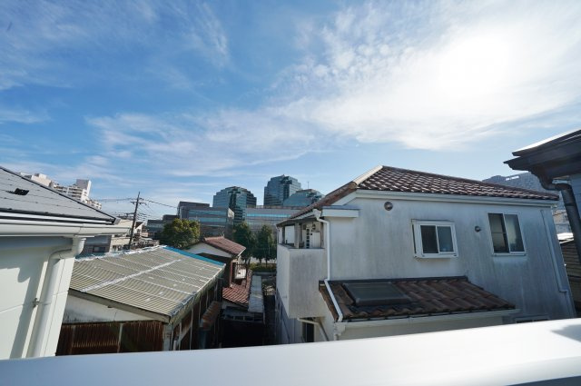 星川駅から平坦徒歩５分の好立地！生活施設が整った住環境♪ＬＤＫ１９．１３帖。保土ヶ谷区神戸町　全３棟新築戸建ての展望