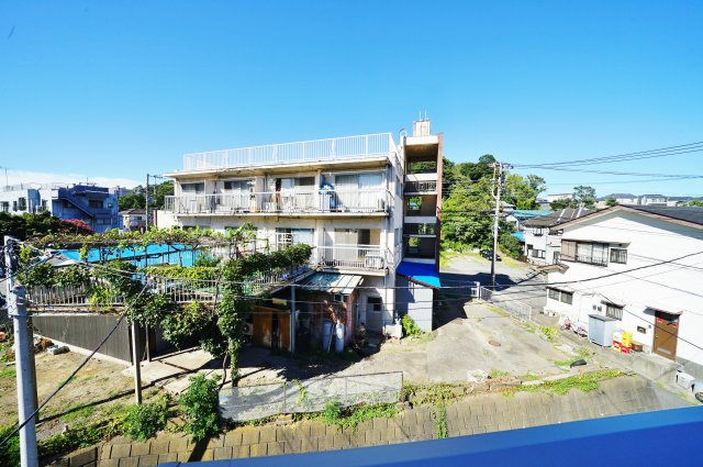 今井小学校徒歩５分！17.6帖の開放感のあるリビング♪３ＳＬＤＫ！保土ヶ谷区今井町　全４棟新築戸建ての展望