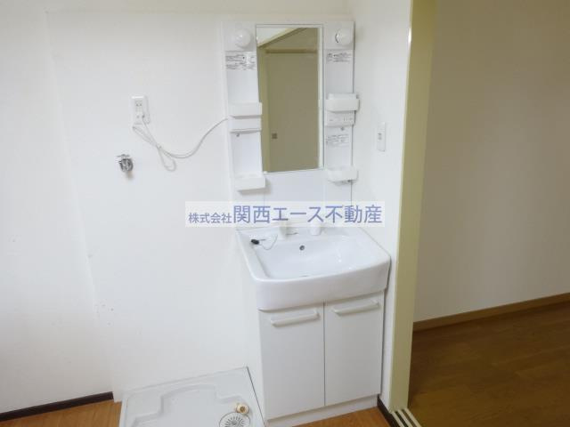 【洗面所】 | ソレイユ住道