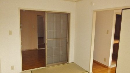 ウィズ北方の居間・リビング