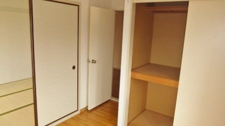 ウィズ北方の居間・リビング