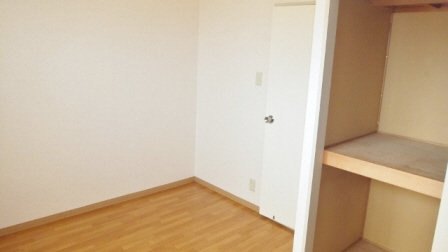 ウィズ北方の居間・リビング