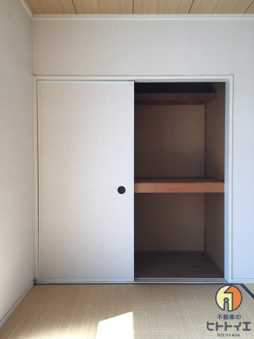 リバーサイドハイツAの収納|ちょっとした収納スペースも充実しています