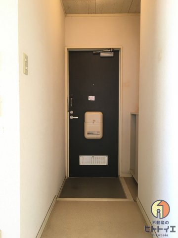 リバーサイドハイツAの玄関|落ち着いた玄関です