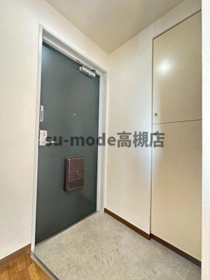 【玄関】 | メゾンリュミエール