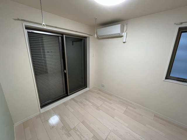 Patioの洋室