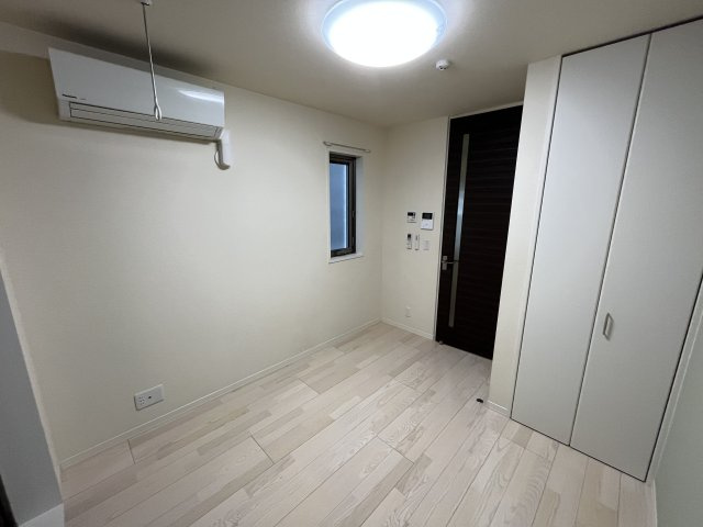 Patioの洋室
