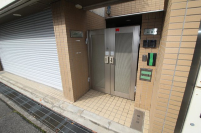 【エントランス】 | カルムコート