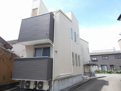 【外観】 | GRANDTIC栄生