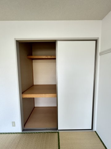 ラフォーレアダチの収納