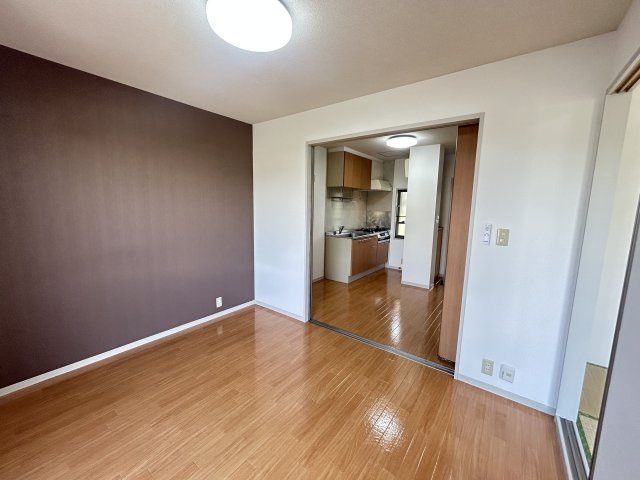 ラフォーレアダチの居間・リビング