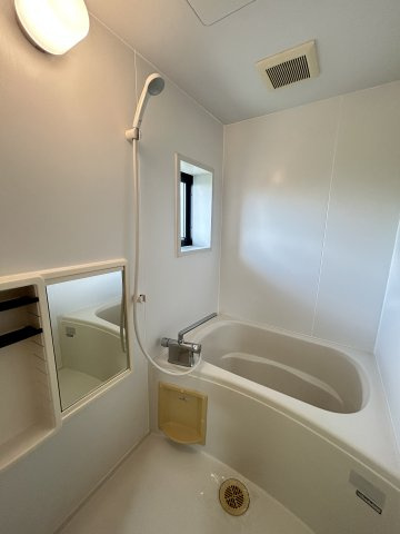 ラフォーレアダチの浴室