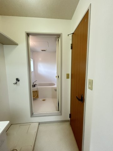 ラフォーレアダチの洗面所